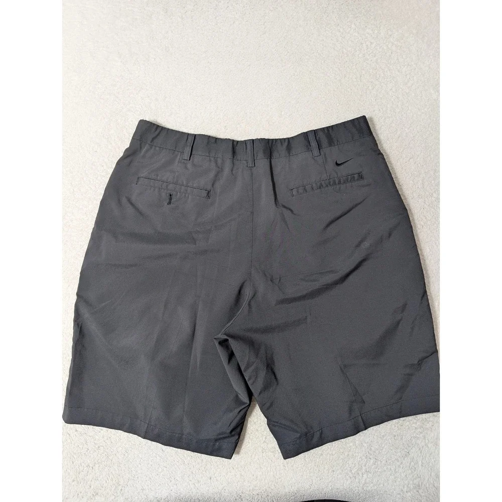 Nike Shorts Mens 36/10 Grip Waist Black Dry‎ Stretch Golf Performance 256645-010